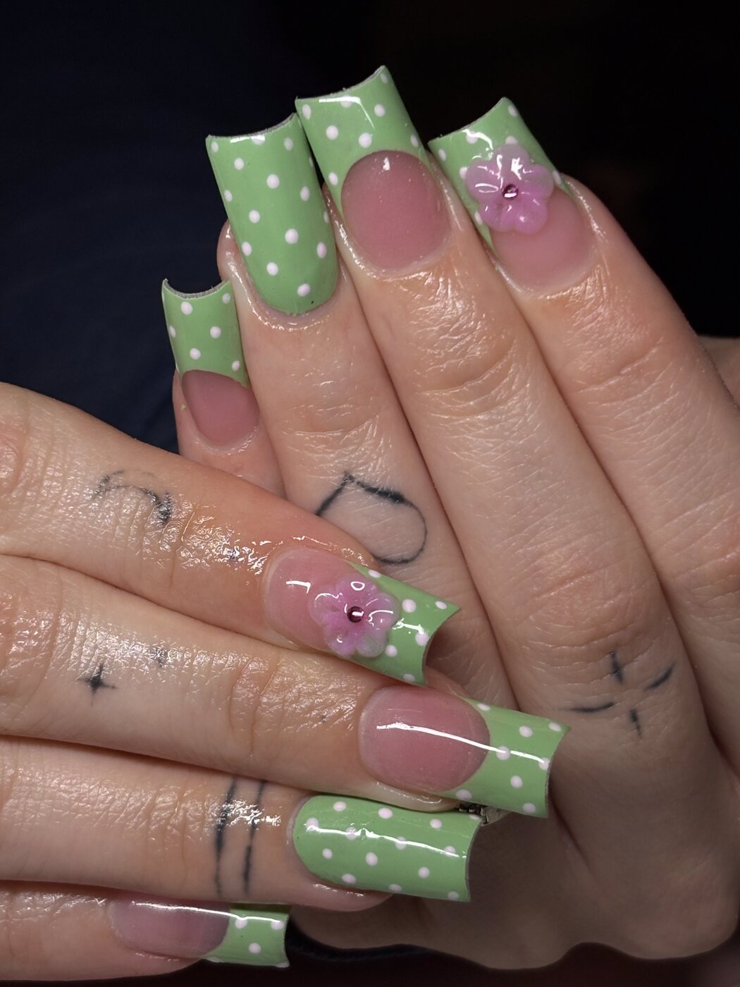 Lime green polka-dot French with 3D lilac flowers
